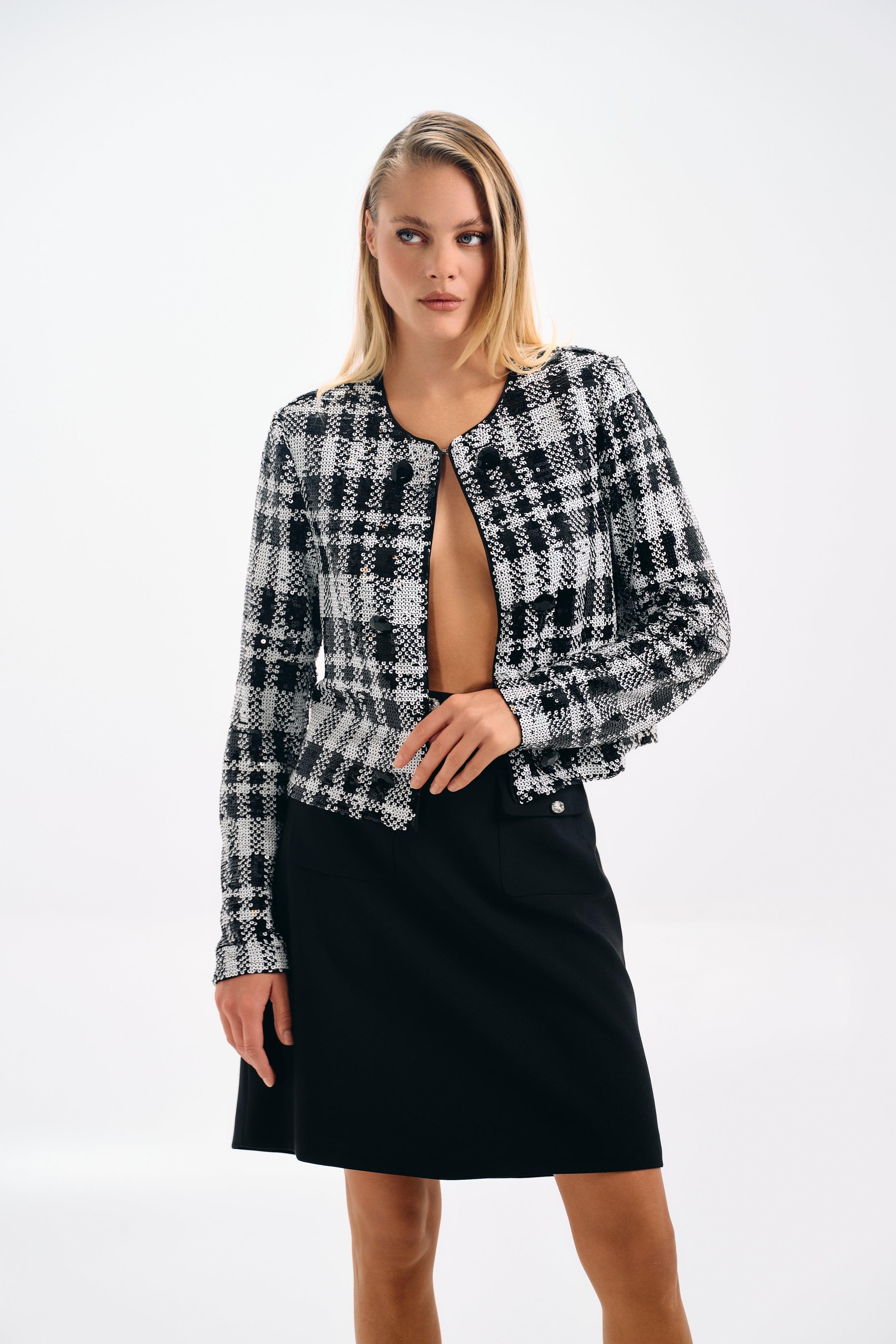 Plaid Collared Long-sleeve Shirt Jacket