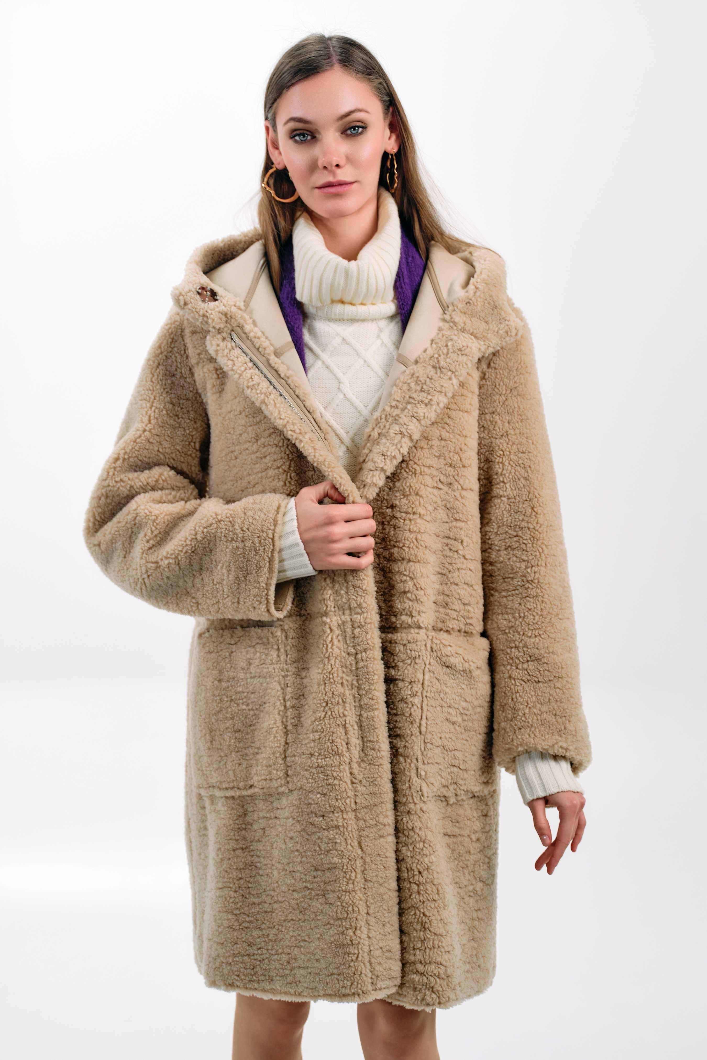 BEIGE TEDDY HOODED COAT