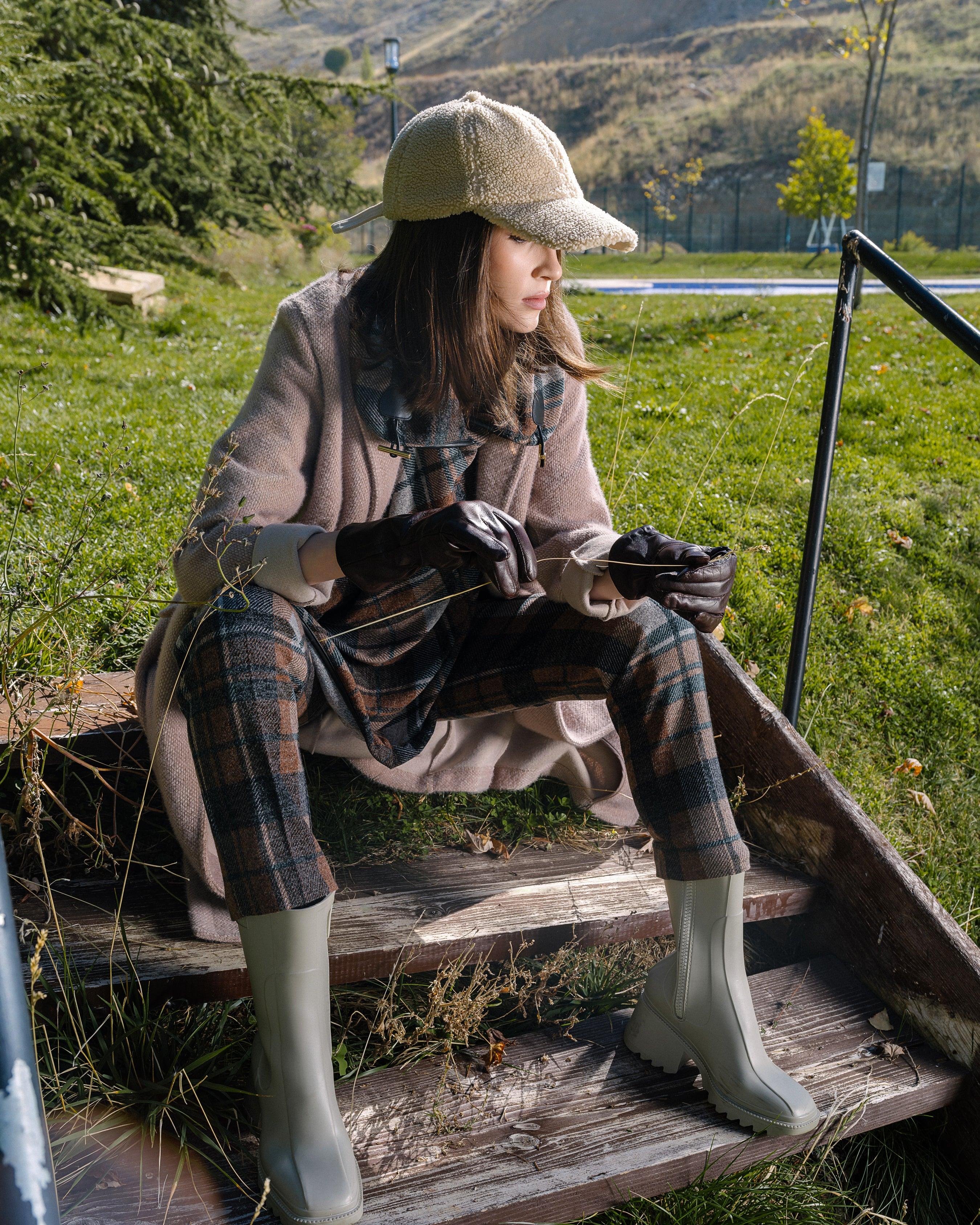 Plaid Pattern Poncho and Knit Pant Suit