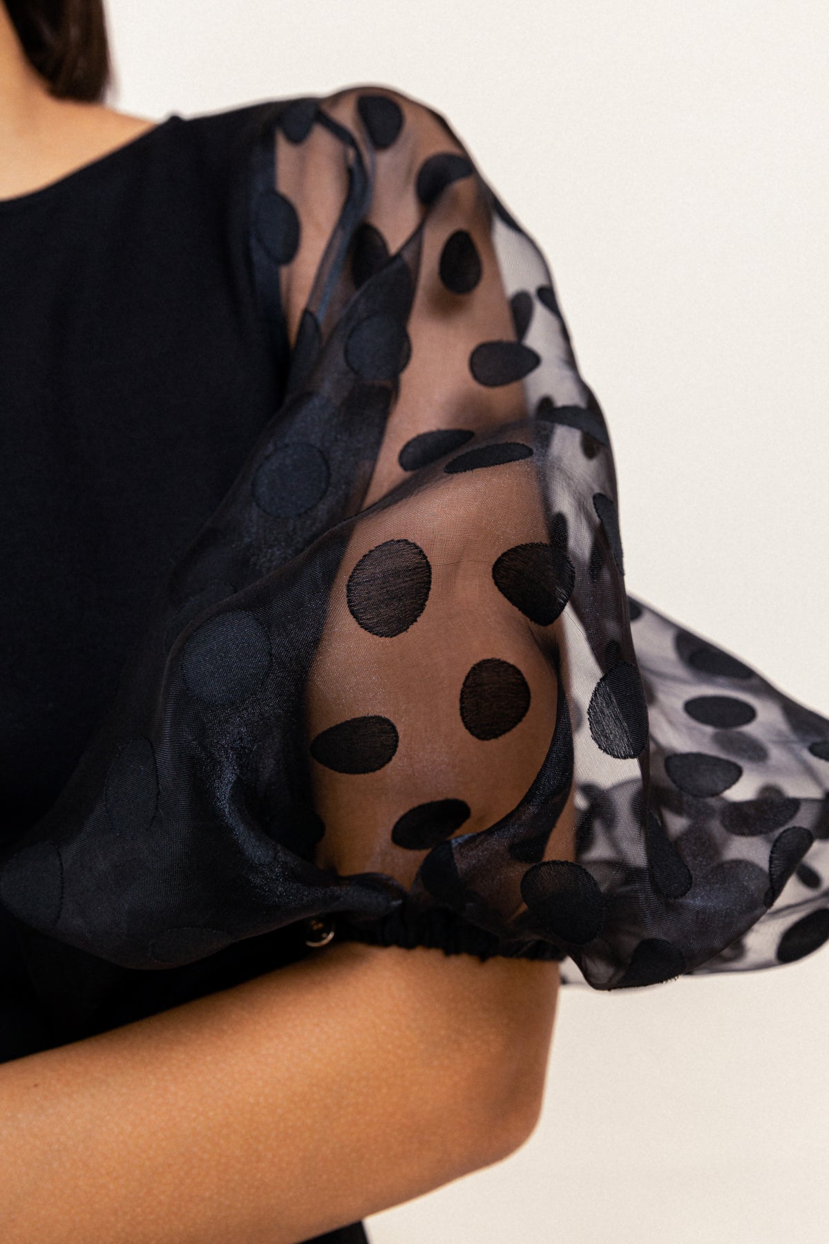 Transparent Volume Sleeve Midi Dress